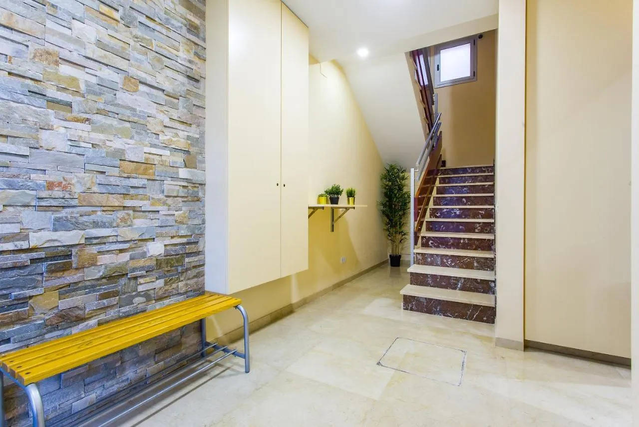 Friendly Rentals Palmer L’Hospitalet de Llobregat 0*,  Spanien